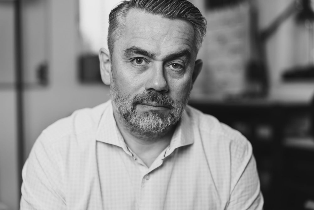 Elmar Konrad-Porod, Gründer von finnfindet